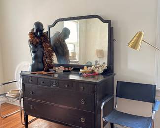 49.5" x 24" x 35" (height with mirror 68")