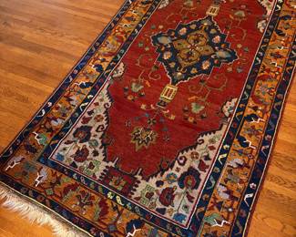 8' x 4' area rug