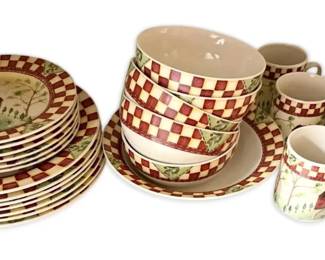 Country Home Dishes by Thomson Pottery 25 Pieces