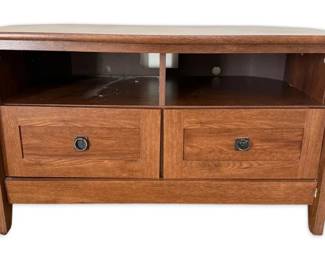 TV Stand w Storage
