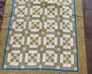 5 patch or disappearing 9 patch quilt