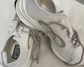 Gucci Run ladies shoes size 9