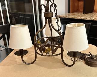 Roostwr Farmhouse 3-Light Chandelier 