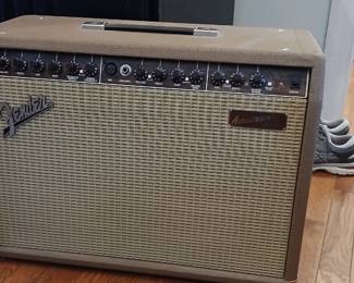 Fender Acoustasonic Junior Amplifier