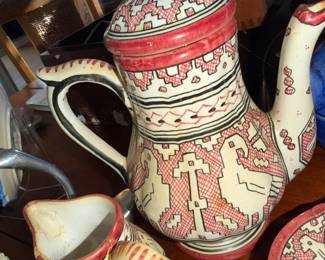 Deruta Italian Majolica folk pottery