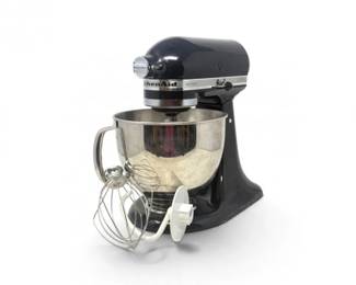 32 KitchenAidArtisan325WBlackStandMixerwBowl3Attachments