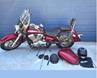 Lot #J1 2004 Honda Shadow Aero 750 VT750 Motorcycle – Runs & Rides – 8,498 Miles – Clean Title