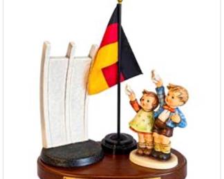 Lot #E79 Goebel Hummel Berlin Airlift Commemorative Figurine – Limited Edition 17,373 of 25,000