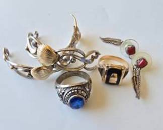 Lot #97 Vintage Costume Jewelry Repair & Repurposing Collection – Rings, Brooches & Assorted Pieces