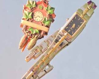 Lot #E89 Vintage Seiko Gold-Tone Ladies Wristwatch & Colorful Cuckoo Clock Brooch Pin