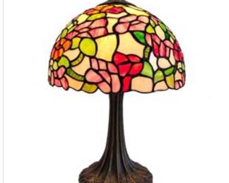 Lot #E75 Tiffany-Style Stained Glass Table Lamp with Floral Shade & Bronze-Tone Base