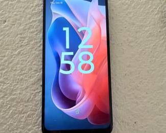 Lot #195 Motorola Moto G 5G Smartphone – Model XT2413V – Android Cell PhoneMotorola Moto G 5G smartphone, model XT2413V, featuri