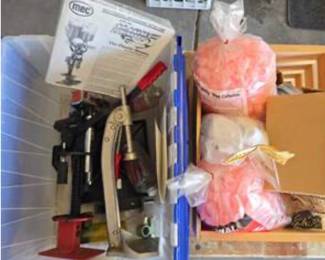 Lot #D5 Reloading Kit