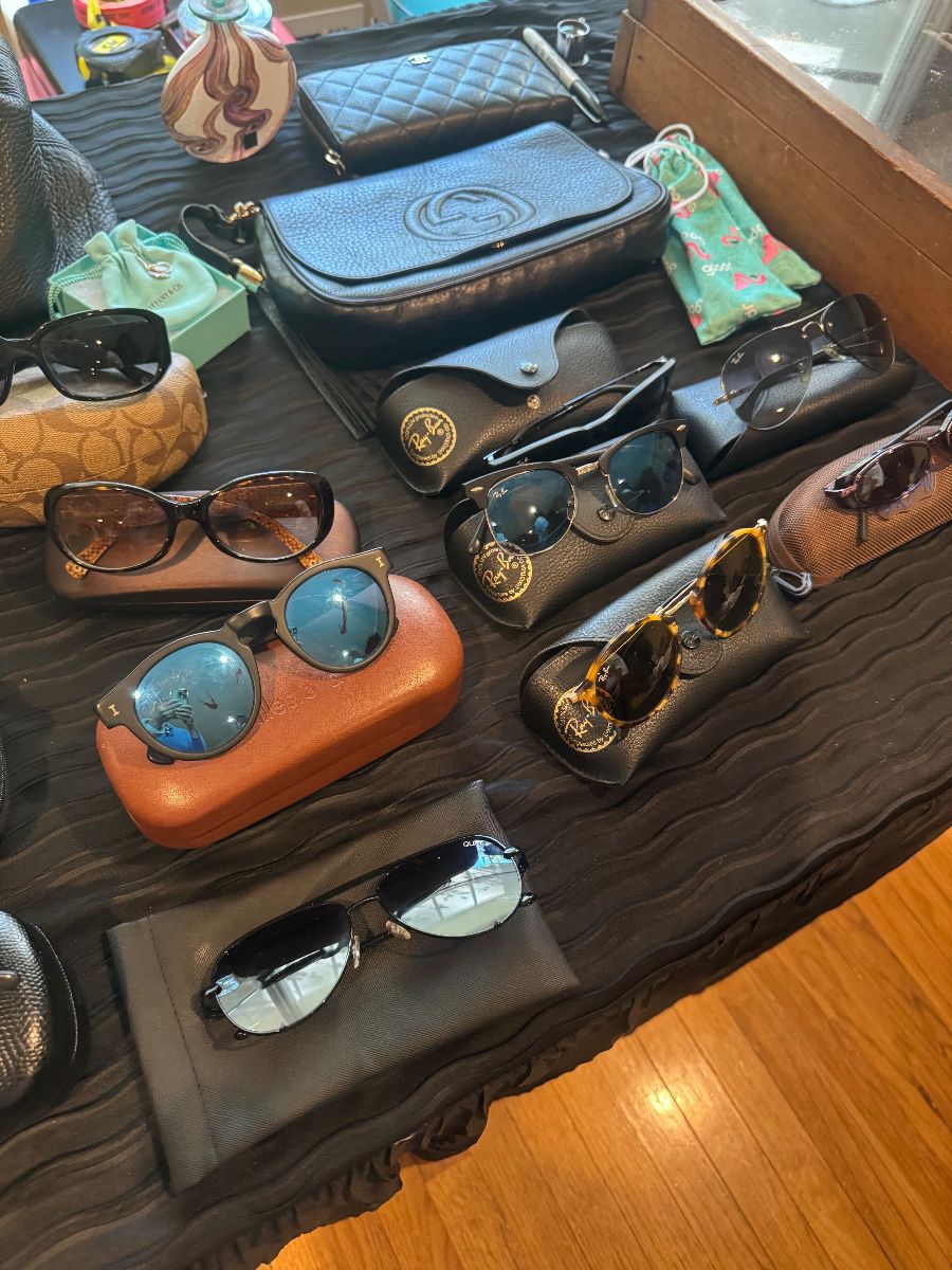 GEM DE LA GEM DOWNSIZING IN MONTVILLE NEW JERSEY starts on 10/22/2026