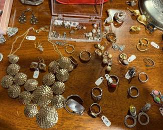 FASHION JEWELRY