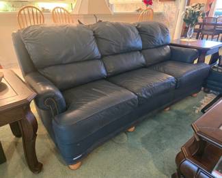 Pull out sofa