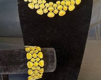 Napier Chunky Themed Collar Necklace & Matching Link Bracelet Set