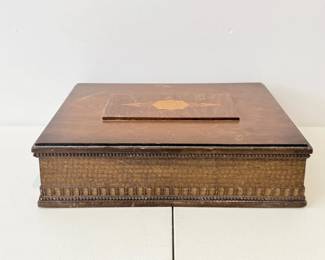 96 VintageWoodenInlaidStorageBox