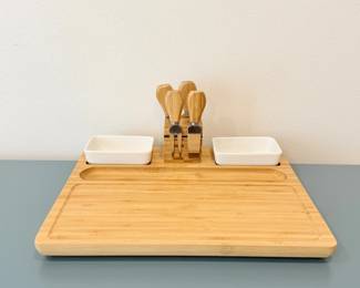 52 BambooCheeseBoardSetwithKnives