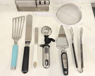 143 KitchenUtensilSet