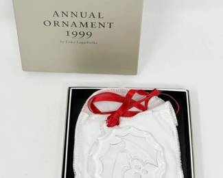 74 Orrefors1999AnnualCrystalOrnamentSigned