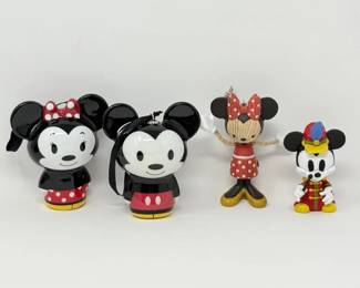 91 DisneyMickeyMinnieMixedMediaFigurineSet