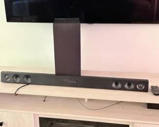 23 LGWirelessSoundbarSubwoofer