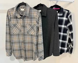 127 ThreeWomensCasualButtonUpShirts