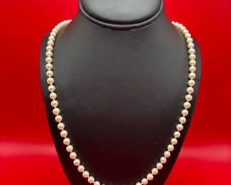 02 14K Yellow Gold Genuine Pearl 26in Necklace