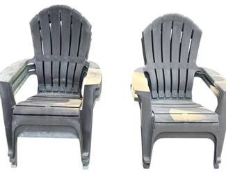 5 Plastic Lawn Chairs