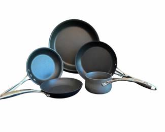 4 Calphalon Nonstick Frying Pans a 1 Qt Pot