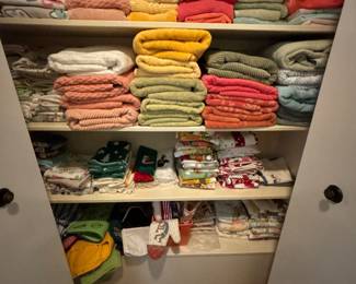 Mixed, colorful linens