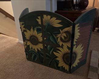 Handpainted screen
