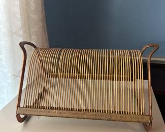 Vintage Gold Tone wire vinyl record holder rack