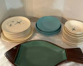 MidCentury Dining