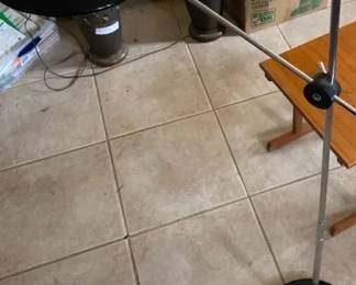 Cantilever Floor Lamp