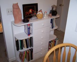 WHITE CRDENZA, COOKBOOKS & MISC.