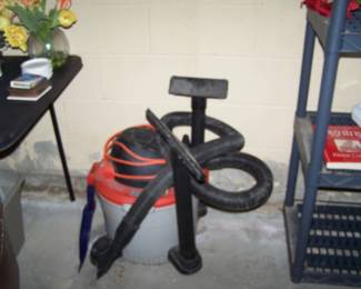 SHOP VAC