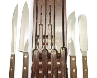 CUTCO 40 WallMounted Knife Set