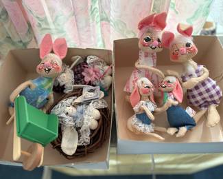 Annalee dolls