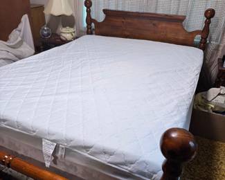 Queen size bed