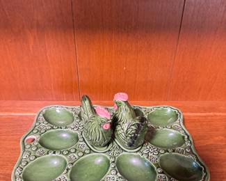Vintage egg tray w/salt and pepper
