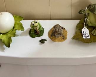 Frog Knick knacks