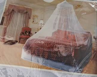 New in Package Sheer White Bed Canopy Netting  Romantic Mesh Mosquito Net Curtain