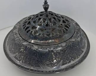 Wilcox Paisley Silver Plated Center Piece Flower Display