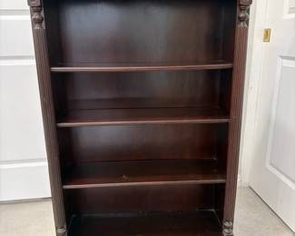 Traditional Mahogany Finished Open Face 4Tier Bookshelf with Carved Trim