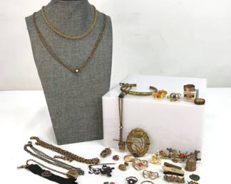 Gold-Tone Necklaces, Brooches, Rings and Accessories