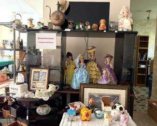 dolls and banks