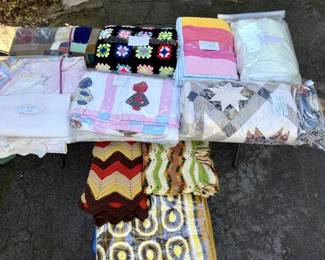 quilts blankets