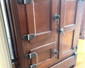 #15 antique ice box, 30” wide, 18” deep, 40” tall, very good condition, no rust, very slight surface top discoloration, $395 text 704-607-6225 to purchase now